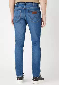Прямые джинсы RIVER Wrangler, синий