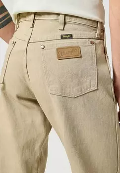 Прямые джинсы Wrangler, бежевый