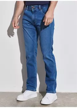 Прямые мужские джинсовые брюки с низкой талией Wrangler