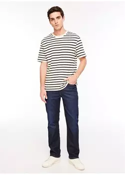 Прямые мужские джинсовые брюки темно-темно-синего цвета со стандартной талией Levis