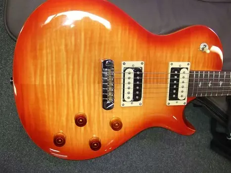 PRS SE SC245 2022 — винтажные солнечные лучи