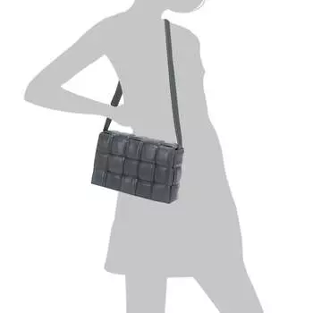 Пуховая сумка из цельнозерновой плетеной кожи ягненка Tiffany & Fred Paris, серый