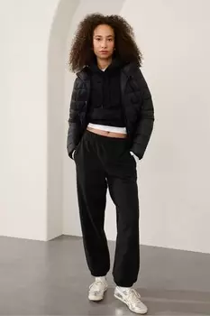 Пуховик Aire Athleta, черный