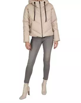 Пуховик бежевого цвета LOVE TOKEN