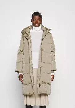 Пуховик Bruuns Bazaar, серый