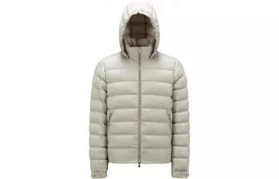 Пуховик мужской бежевый Moncler