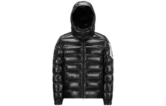 Пуховик мужской черный Moncler