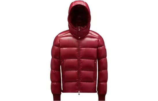 Пуховик мужской красный Moncler