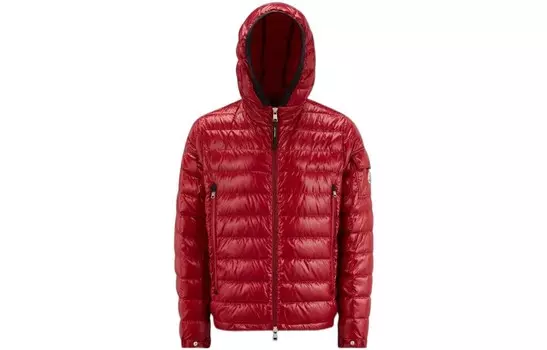 Пуховик мужской красный Moncler
