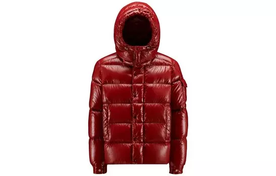 Пуховик мужской красный Moncler, красный