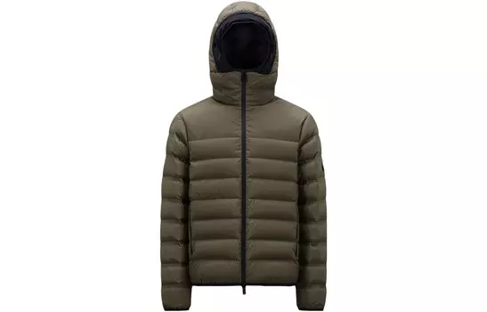 Пуховик мужской оливково-зеленый Moncler