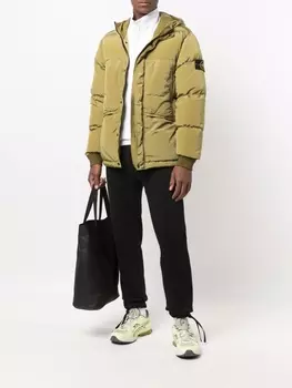 Пуховик Nylon Metal Down-TC с нашивкой-логотипом Stone Island, зеленый