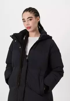 Пуховик SOFIE RIGGA Selected Femme, черный