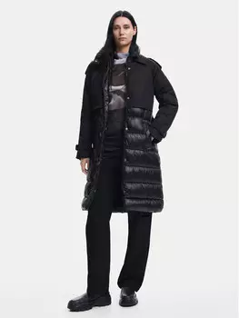 Пуховик стандартного кроя Desigual, черный