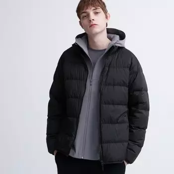 Пуховик Uniqlo Ultra Light (3D Cut), 09 черный