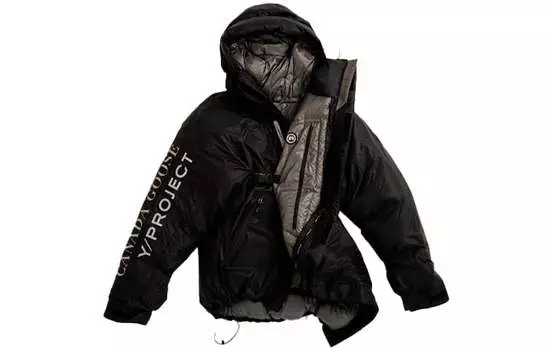 Пуховик унисекс Canada Goose, черный