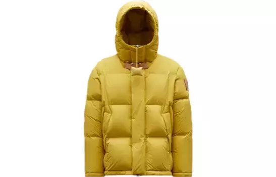 Пуховик унисекс желтый Moncler