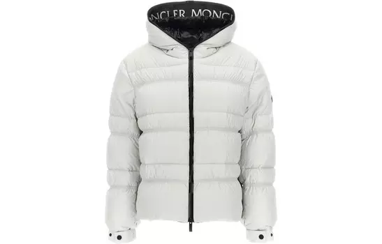 Пуховик женский белый Moncler