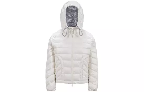 Пуховик женский белый Moncler