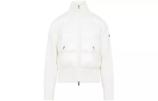 Пуховик женский белый Moncler