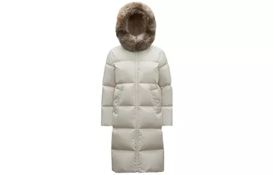 Пуховик женский белый Moncler