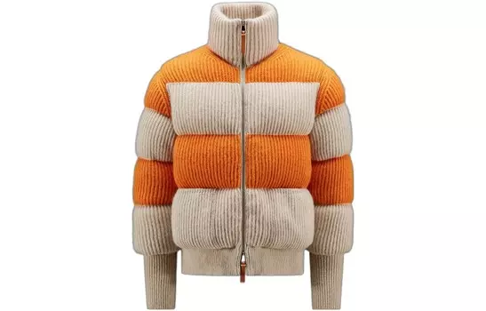 Пуховик женский бежево-оранжевый Moncler
