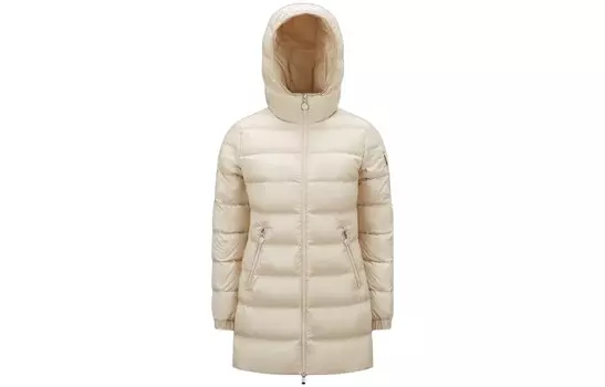 Пуховик женский бежевый Moncler