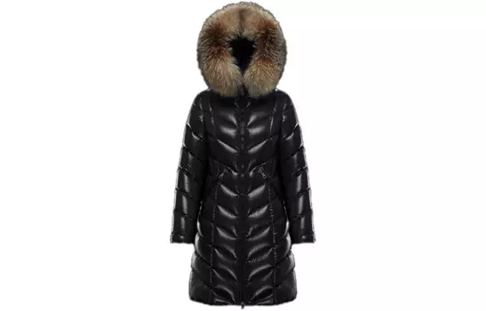 Пуховик женский черный Moncler