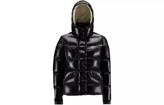 Пуховик женский черный Moncler