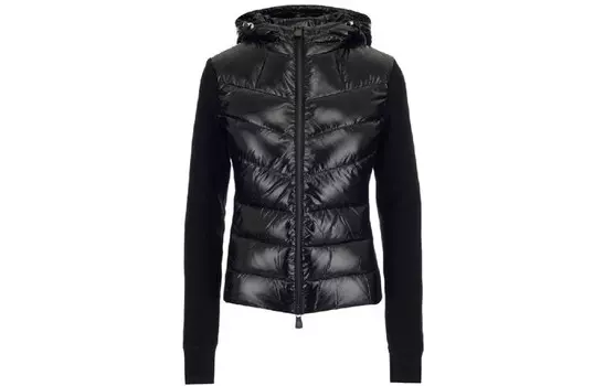 Пуховик женский черный Moncler