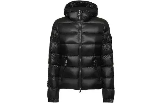 Пуховик женский черный Moncler