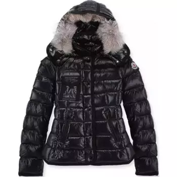 Пуховик женский черный Moncler