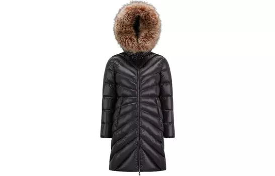 Пуховик женский черный Moncler