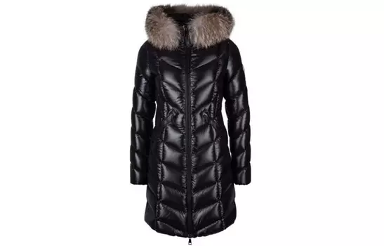 Пуховик женский черный Moncler