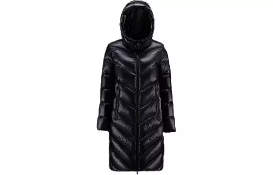 Пуховик женский черный Moncler