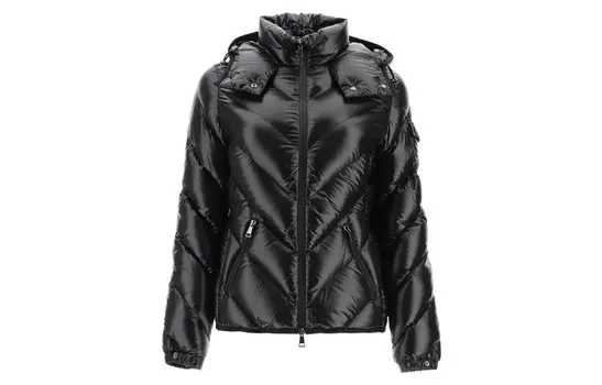 Пуховик женский черный Moncler