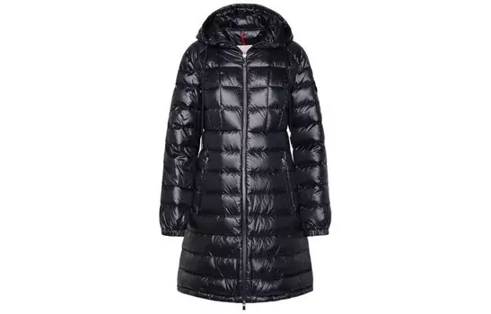 Пуховик женский черный Moncler
