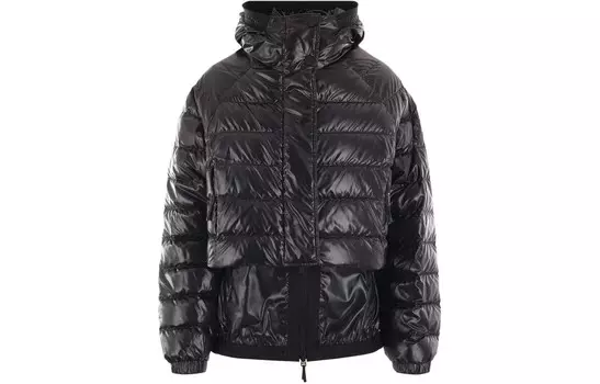 Пуховик женский черный Moncler