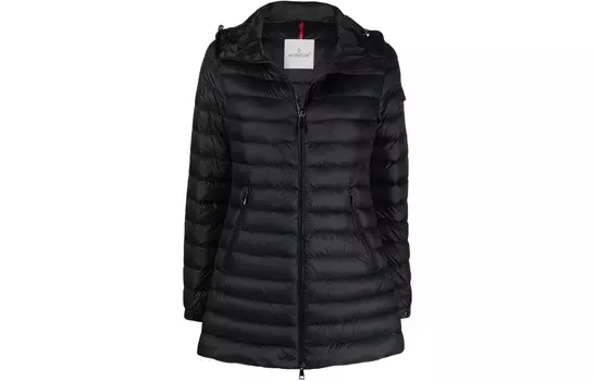 Пуховик женский черный Moncler