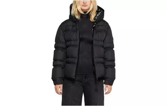 Пуховик женский черный Moncler