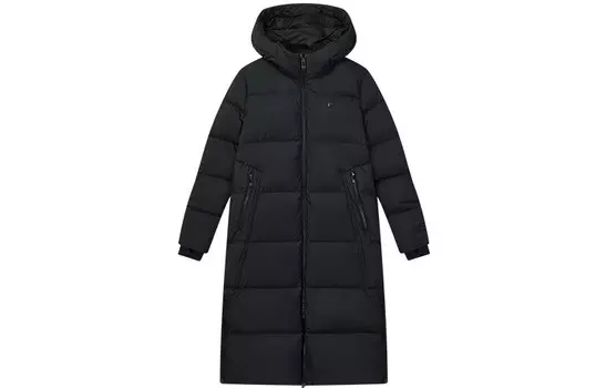 Пуховик женский, цвет черный как смоль Fila