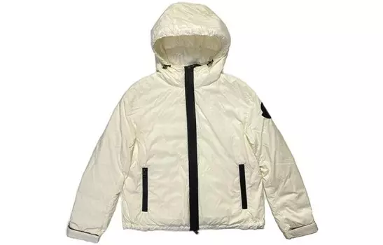 Пуховик женский Ivory Moncler, цвет Ivory