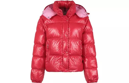 Пуховик женский красный Moncler