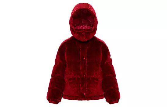 Пуховик женский красный Moncler