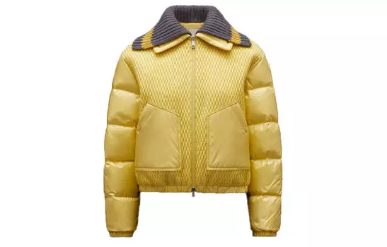 Пуховик женский желтый Moncler