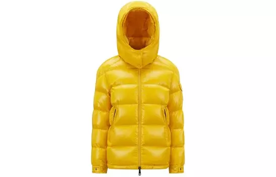 Пуховик женский желтый Moncler