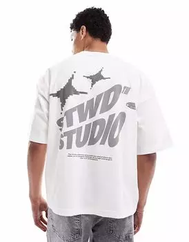 Pull&Bear - футболка белого цвета с принтом «STWD» на спине