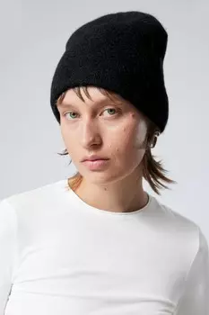 Пушистая шапочка Weekday, черный