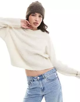 Пушистый джемпер в пестрый кремовый цвет Pieces