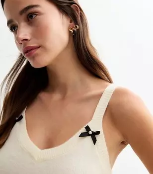 Пушистый вязаный топ Off White с бантом New Look, белый